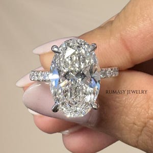 2.00 Ct Oval Lab Grown Diamond Engagement Ring: Hidden Halo Pave Band
