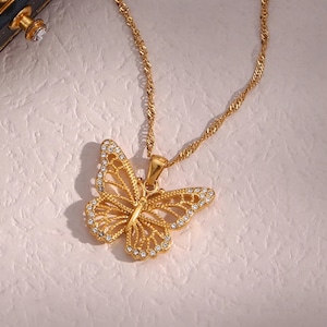 Einzigartige 18K Gold Schmetterling Anhänger Halskette, Minimalist Edelstahl Schmetterling Halskette, Zierliche Schmetterling Halskette, Luxus Schmetterling Anhänger