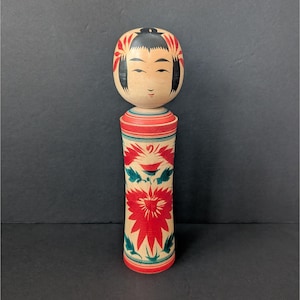 Vtg Naruko Japanese Kokeshi Wooden Doll With Hand-Painted Flowers & Red Accents