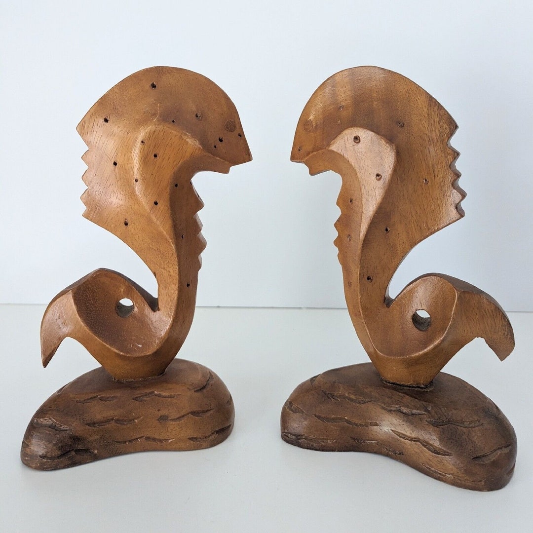 8" TIKI AKUA KAI. Premium Monkey Pod Wood Culpture Original: HAWAII