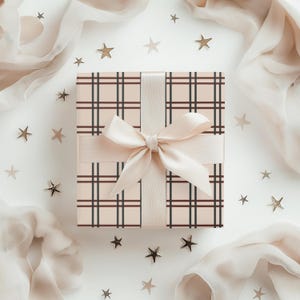 Gingham Wrapping Paper: Rustic Chic Gift Wrap (Set of 3) image 9