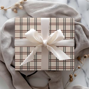 Gingham Wrapping Paper: Rustic Chic Gift Wrap (Set of 3) image 1