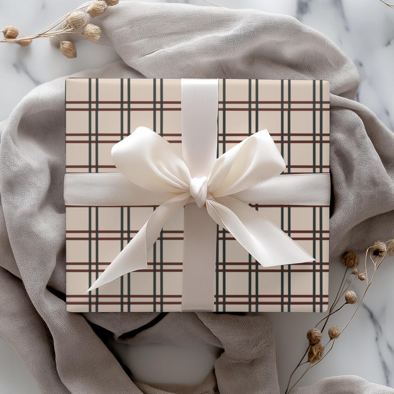Gingham Wrapping Paper: Rustic Chic Gift Wrap (Set of 3) image 1