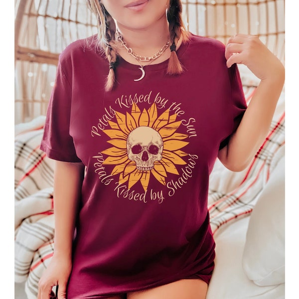 Sunflower Skull Shirt, Skeleton Vintage Halloween TShirt, Women’s Floral Tee, Flower Gift for Her, Fall Sunshine Petals T Boho Hippie Grunge