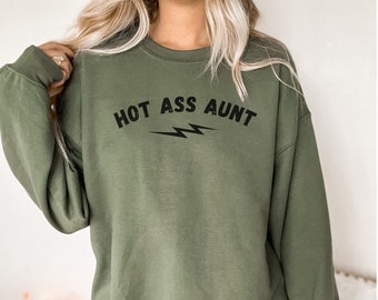 Trendy Auntie Sweatshirt For My Aunt, Aunty Sweater For Best Aunt Ever, Comfortable Crewneck Cool Aunt Reveal Shirt, Auntlife Announcement