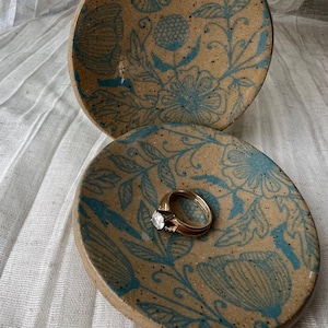 Floral Ring Dish