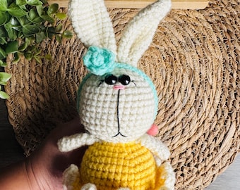 Beginner Crochet Bunny Pattern | Amigurumi, Low-Sew, PDF Download