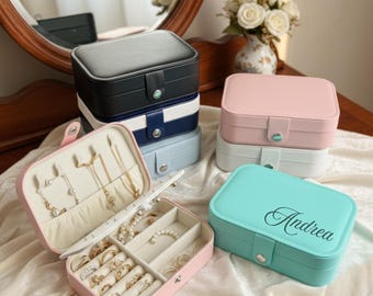Personalized jewelry box with name - travel jewelry box PU leather, gift for her, women, girls, Christmas gift