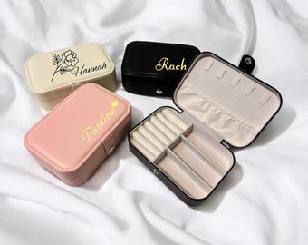 Personalized jewelry box with name, travel jewelry box, PU leather jewelry case, gift ideas for women, Christmas gift