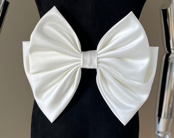 High-end satin bow, detachable bow, dress bow, wedding bow strap, girls bow, adult ceremony bow, dress bow can be attached,