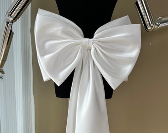 Removable wedding bows, oversized bows, dress bows, bridal bows, large wedding bows, wedding accessories