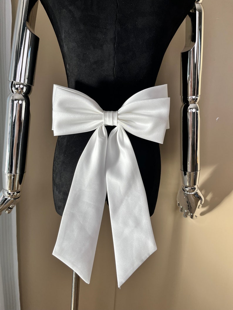 Children's satin bows, removable bows, bridesmaid bows, wedding bow sashes, attachable dress bows, dress accessories image 4