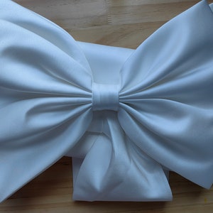 Removable wedding bows, oversized bows, dress bows, bridal bows, large wedding bows, wedding accessories off-white