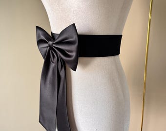 Slim Black Leather Women Belt Adjustable Fit Black Enamel  display picture 1