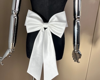 Children's satin bows, removable bows, bridesmaid bows, wedding bow sashes, attachable dress bows, dress accessories