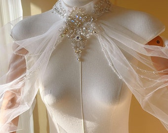 Crystal Bridal Shoulder Chain: Pearl & Sequin Wedding Accessory