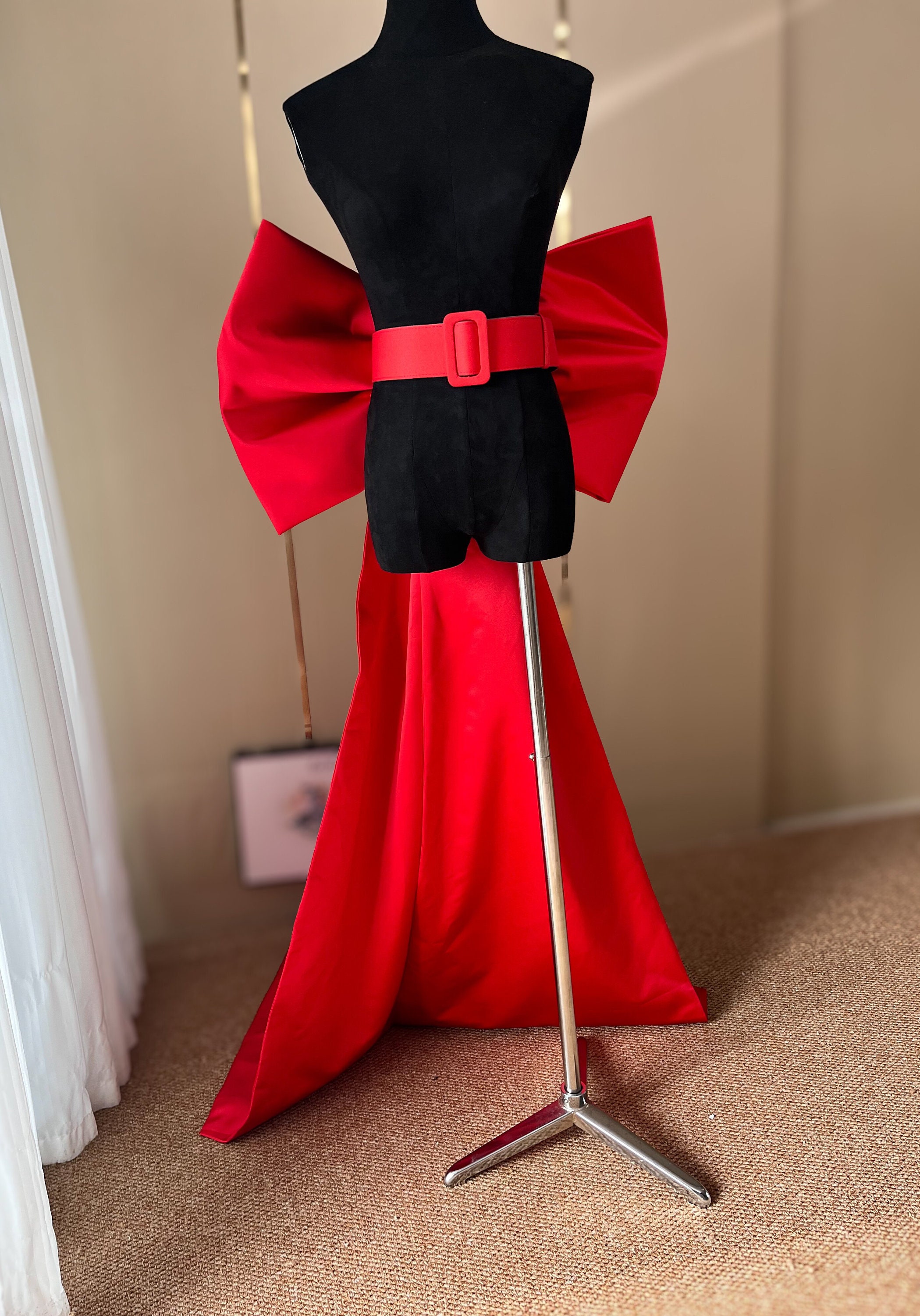 Oversized Red Wedding Bow: Detachable Sash Belt Bow - Etsy