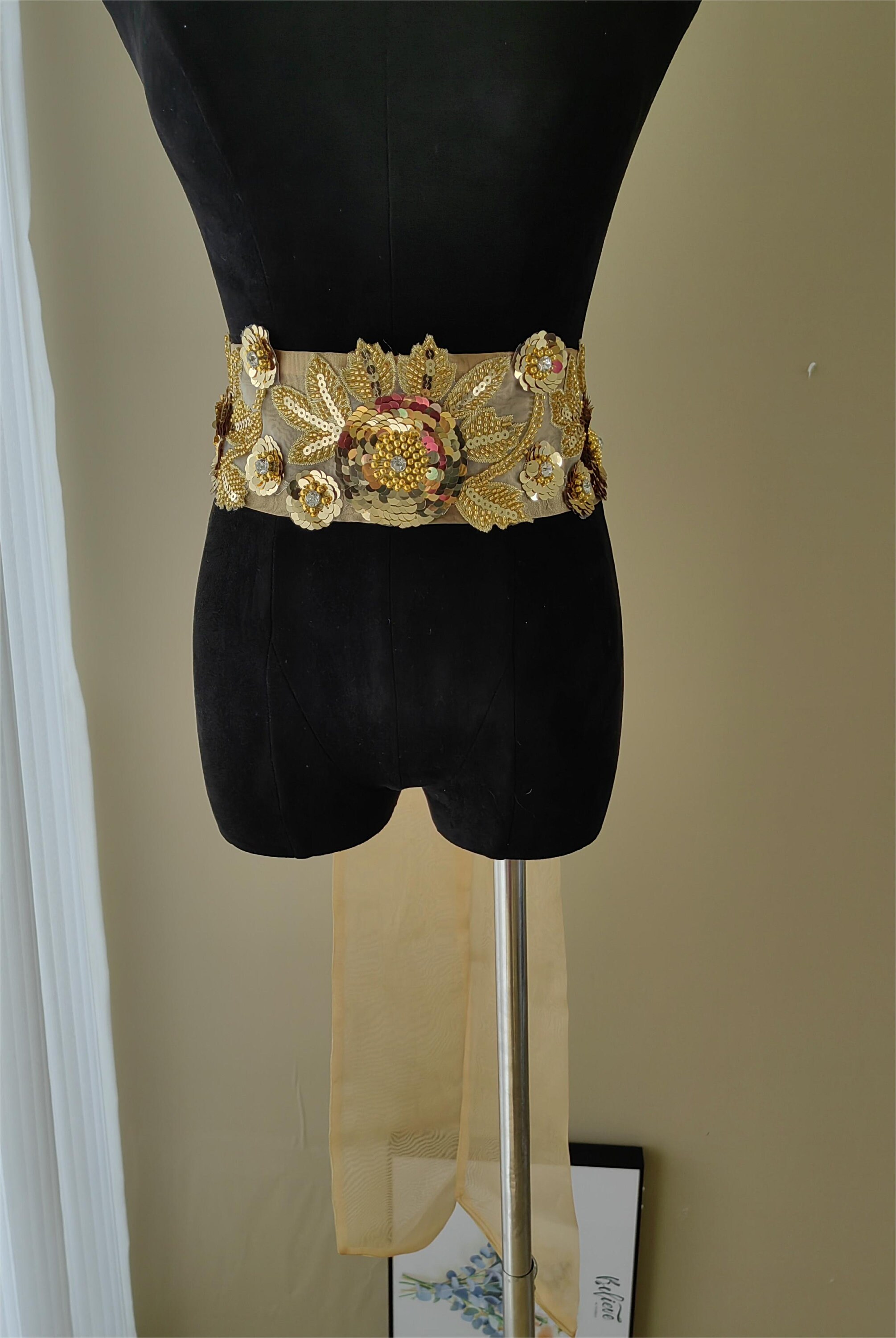 golden belt for gown