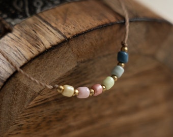 Colorful rainbow bracelet | Handmade, brass, beads, boho, filigree, subtle, minimalist, adjustable length, gift idea