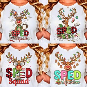 Può includere: T-shirt bianche con grafiche di renne e la scritta "SPED Squad". Ogni maglietta presenta un diverso design di renna con elementi festivi come ornamenti, libri e tazze. Per gli insegnanti.