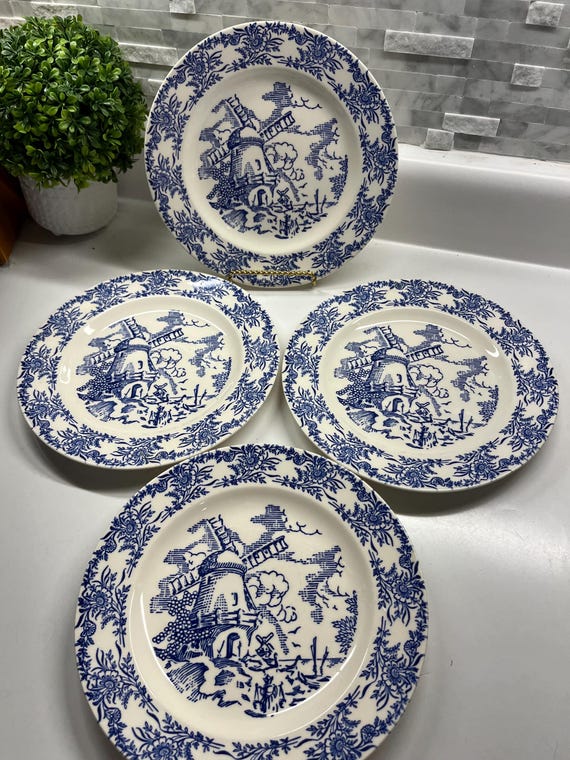 Vintage Royal China Windmill 9”luncheon Plates: Blue Underglaze