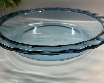 Pyrex Atlantic Blue Glass Pie Plate  Rippled Edges 9.5” inner diameter