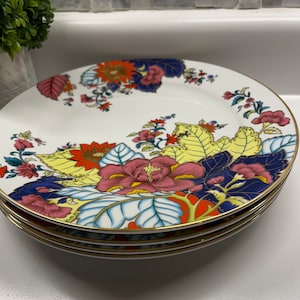 horchow tobacco leaf china A Guide to Buying & Decor Handmade porcelain from Portugal. Vintage Horchow Imperial Leaf China