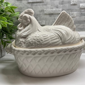 Vintage white ceramic nesting hen soup tureen with ladle, chicken on nest basket, made in Japan, farmhouse kitchen style, French decor