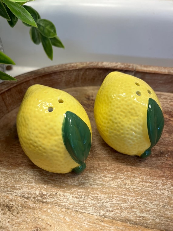 Vintage Ceramic Lemon Salt and Pepper Shaker Set Farmhouse Cottagecore Kitchen