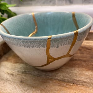 Kintsugi Pottery Bowl, Traditional Japanese Ceramic Art Bowl, Handmade Pottery Bowls, 24K Gold, Green Bowl