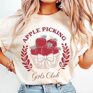 Apfelsammeln Mädchen Club Komfort Farben Shirt, Herbsternte, Herbst Thema Apfel Tee, Landwirtschaft Bekleidung, Gruppe Apfelernte, Herbstfest