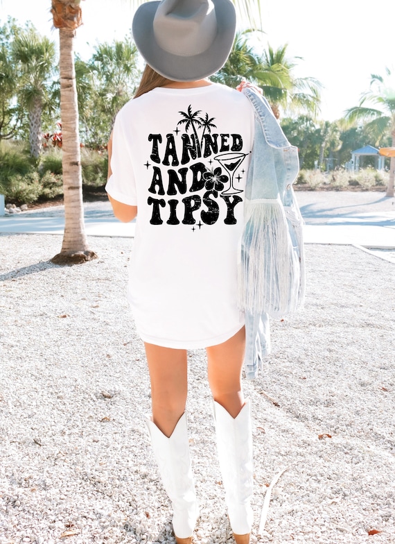 Tanned And Tipsy T-Shirt Funny Beach Umbrella In Drink Vacay Tanned And Tipsy T-Shirt Funny Beach Umbrella In Drink Vacay