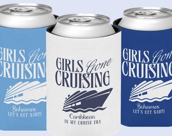 Enfriador de latas personalizado para cruceros de chicas, funda para latas de viaje para mejores amigas, regalo de crucero, portavasos para vacaciones, portavasos de fin de semana para chicas, viaje de cumpleaños