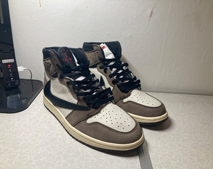 travis scott x jordan 1 mocha