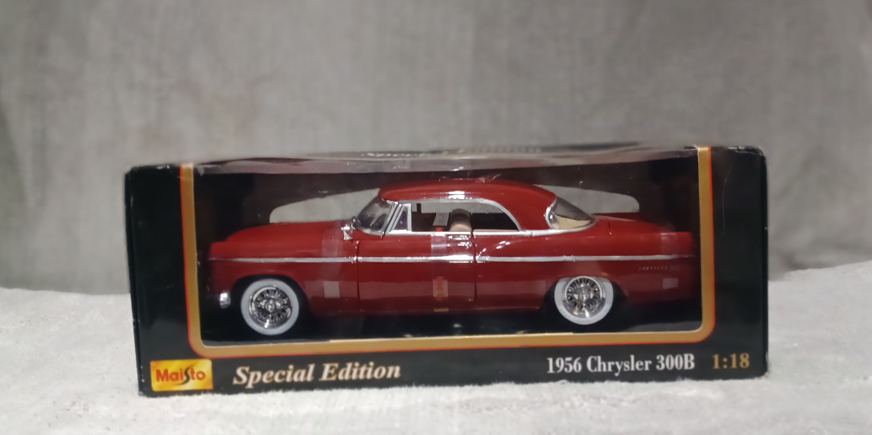 Maisto chrysler 300b 1956 sale