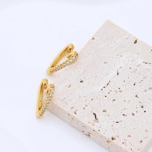 Heart Hoop Earrings, Sterling Silver Post, Dainty Hoop Earrings, Gold Hoops, Heart Shape Earrings, Minimalist Gold Earrings, Cute Earrings