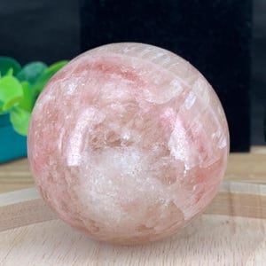 Rose Quartz Crystal healing Sphere 275 Gram, Natural Stone Not dyed