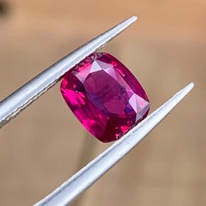 Rubí natural de 1,40 quilates, talla cojín, gema suelta, rubí rojo sangre de paloma de Afganistán para anillo de compromiso, piedra natal de julio auténtica sin tratar.