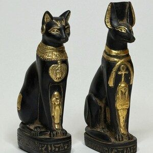 エジプト神像セット：バステト猫とアヌビス、玄武岩レプリカ - Etsy 日本
