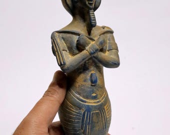 古代エジプトの彫像アクエンアテン、ファラオ博物館レプリカ、エジプト