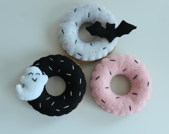 Vilten donuts, set van 3, vilten gerechten, Halloween-donuts, Halloween-eten, speelkeuken, fantasiespel