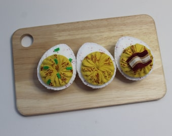 Huevos rellenos de fieltro, juego de 3, comida de fieltro, comida de juguete, juego de simulación, cocina de juguete