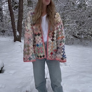 pink quilt jacket, size small quiltjacket, quiltjacket neckband, quilt coat, vintage quilt jacket, handmade quilt jacket,size medium