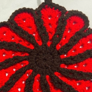 Crochet Flower Potholder Pattern (PDF)