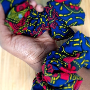 African wax print Scrunchie  (Handmade by me)