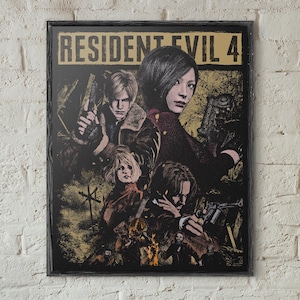 K&ouml;nnte beinhalten: Ein gerahmtes Poster mit dem Text RESIDENT EVIL 4 am oberen Rand. Das Kunstwerk zeigt eine dunkle, texturierte Illustration der Charaktere Leon S. Kennedy, Ada Wong, Ashley Graham und Luis Serra in einer schwarz-goldenen Farbpalette.