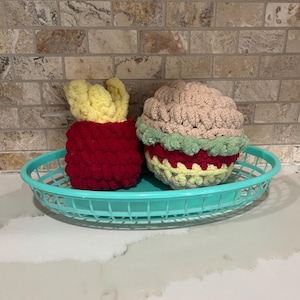 Crocheted Bured and Fries