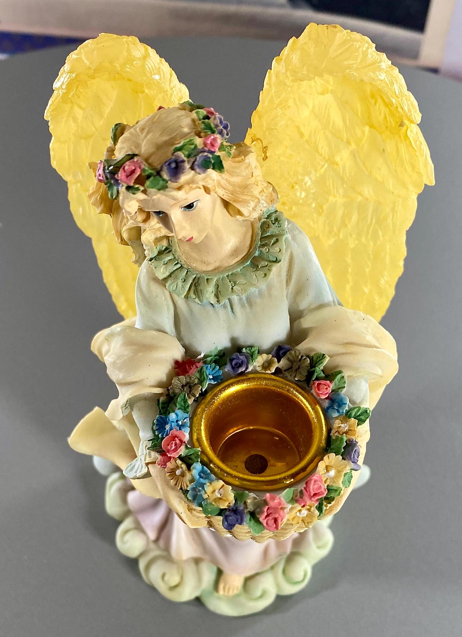 置物 angel Vintage Angel Figurine Candlestick Holder: Floral Basket