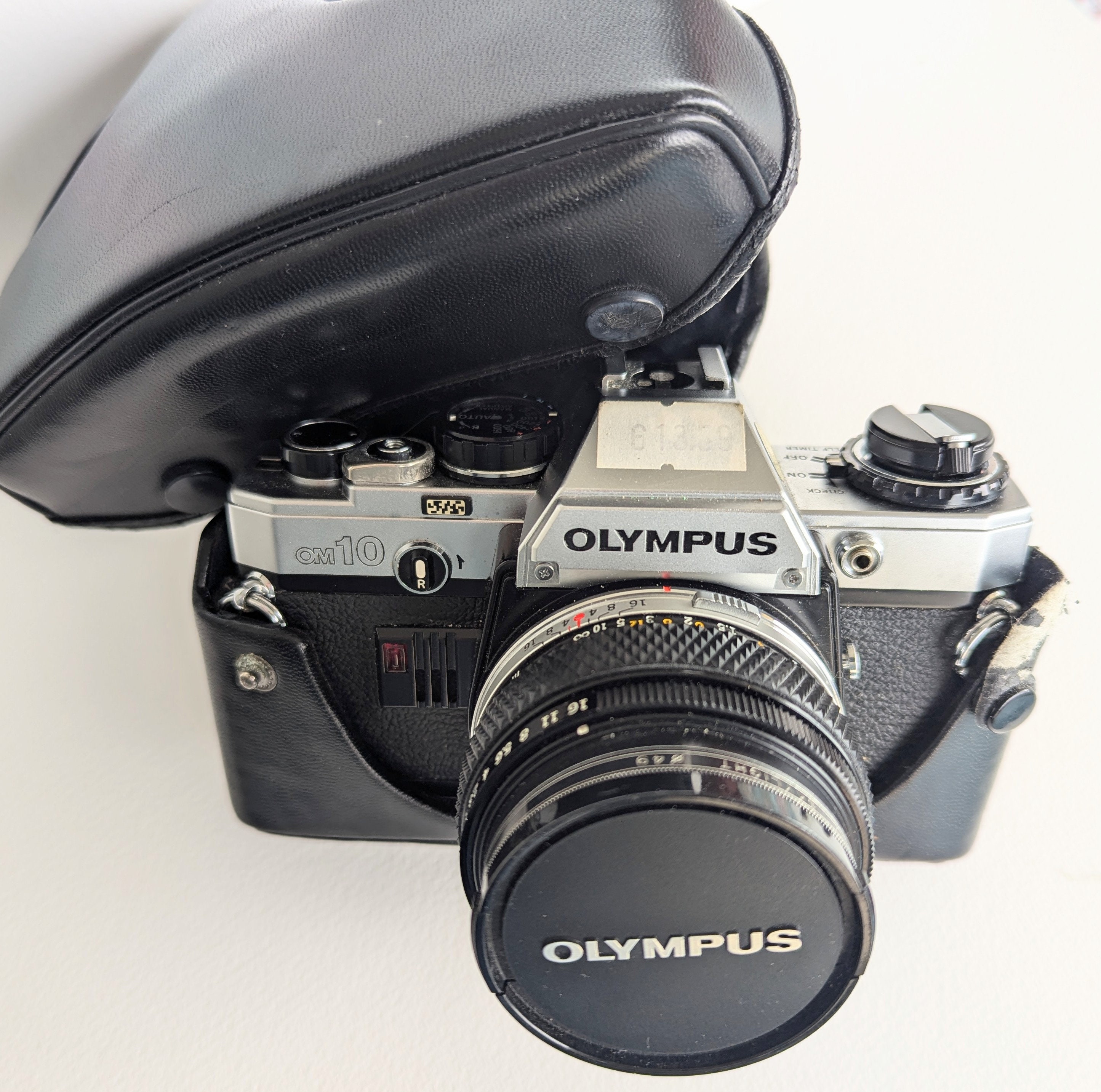 Olympus OM-10 & Zuiko MC 50 F1.8, Accessories - Etsy Canada