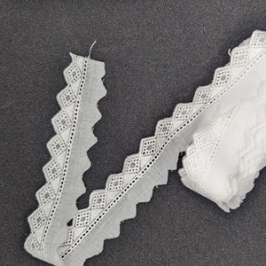 Encaje de algodón, blanco, 2,5 cm de profundidad, 2,1 m